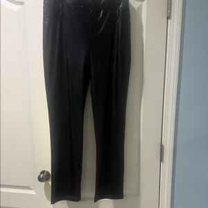 Anna & Ava Black Leggings